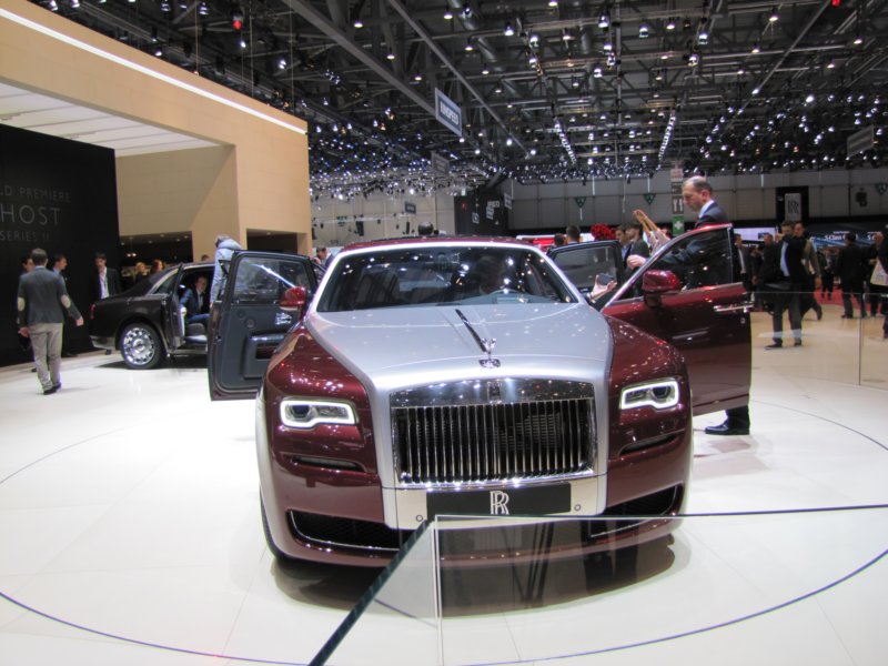 rollsroyceghostseriesii38.jpg