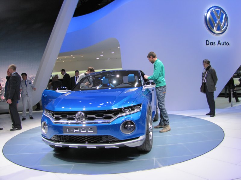 volkswagentroc13.jpg