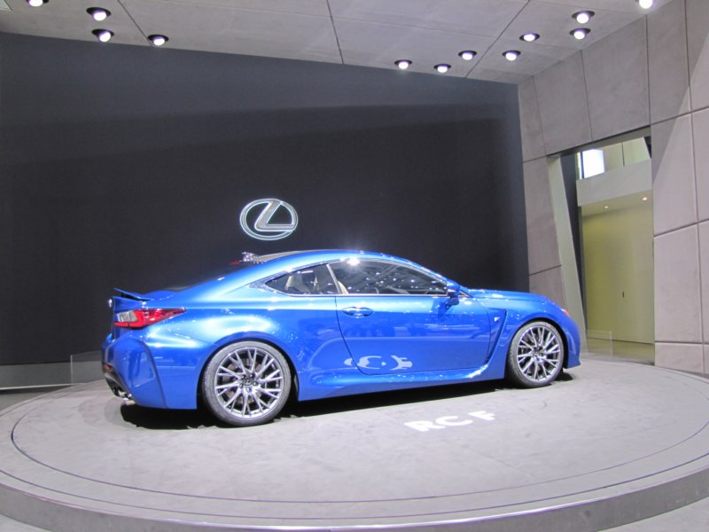lexusrcf20.jpg