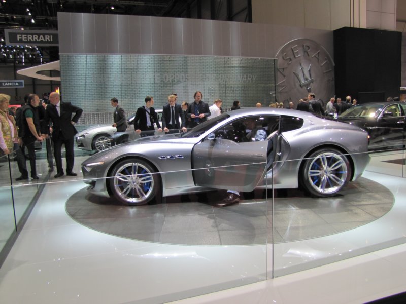 maseratialfieri32.jpg