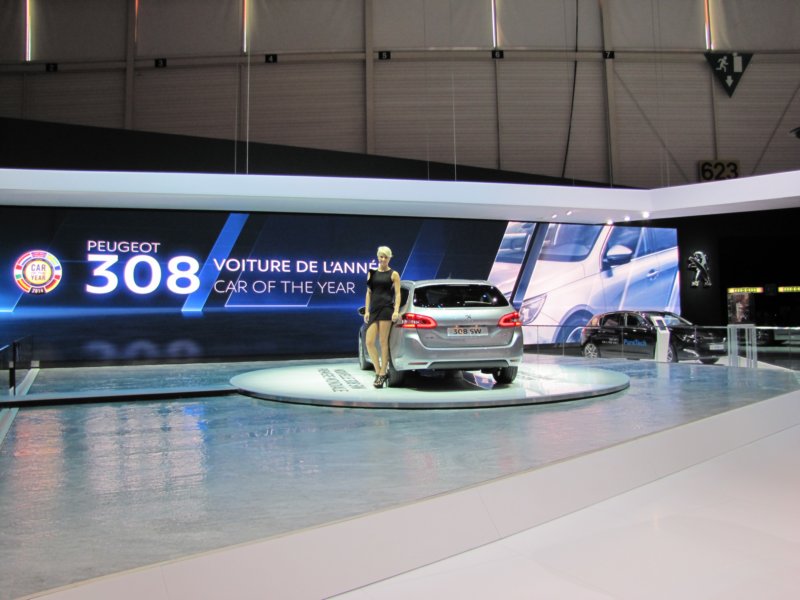 peugeot308sw11.jpg