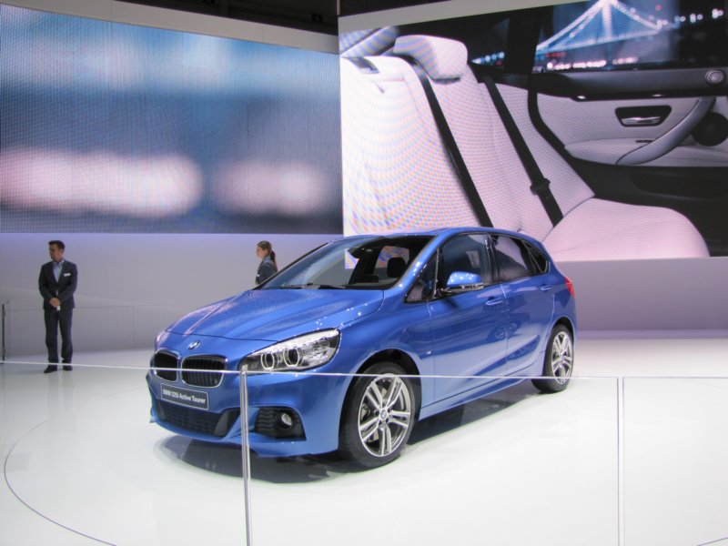 bmw225iactivetourer4.jpg