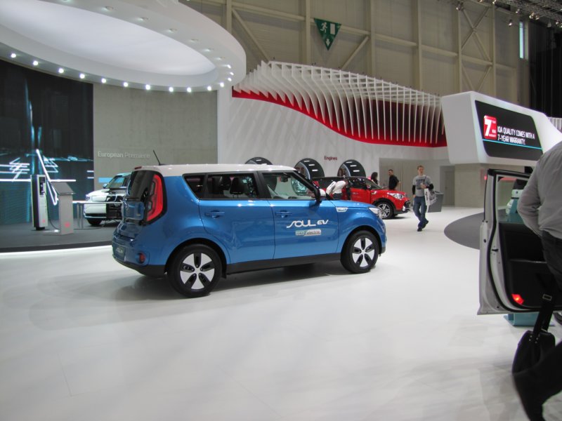 kiasoulev24.jpg