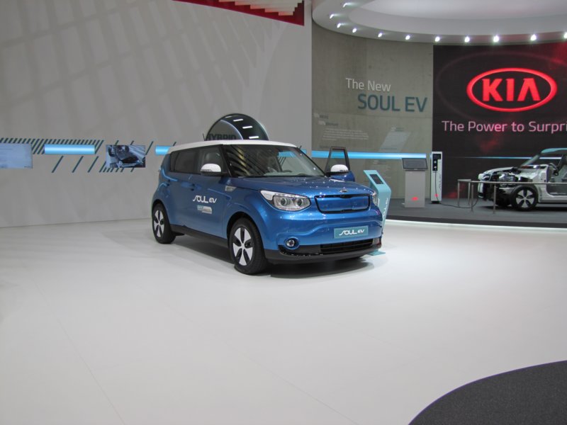 kiasoulev6.jpg