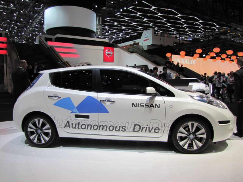 nissanleafautonomousdrive4.jpg