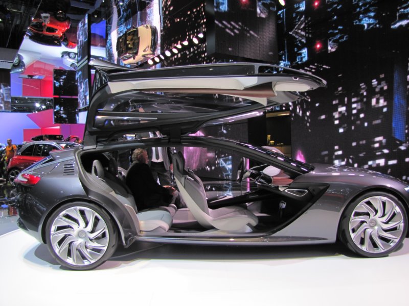opelmonza13.jpg