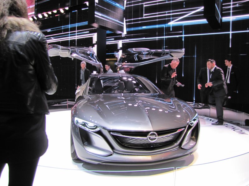 opelmonza3.jpg