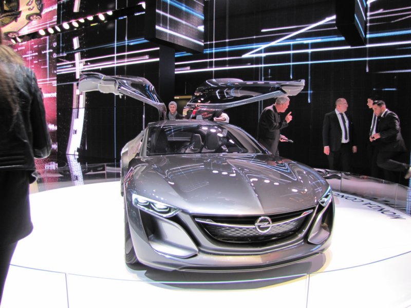 opelmonza7.jpg