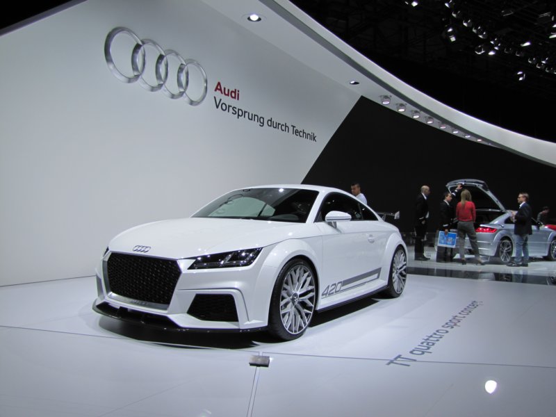 audittquattrosportconcept19.jpg
