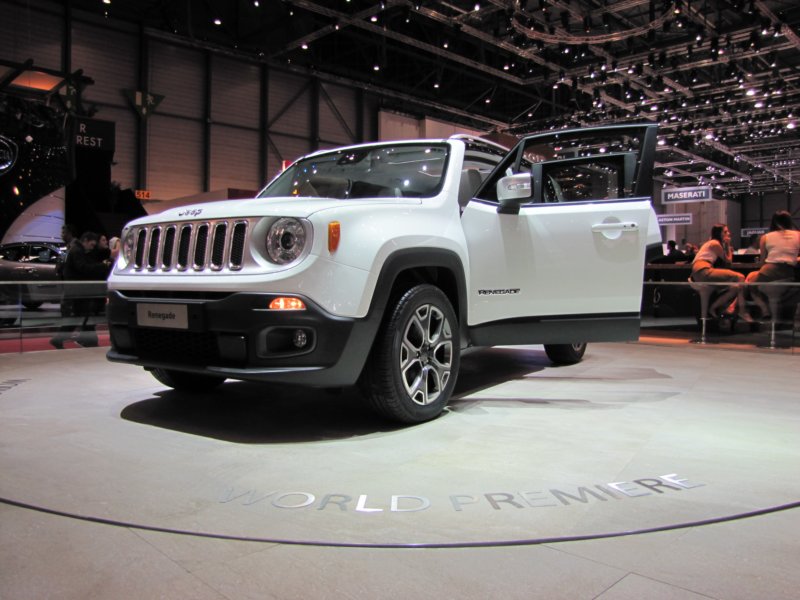 jeeprenegade107.jpg