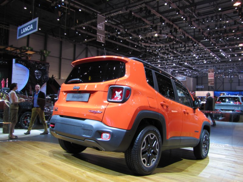 jeeprenegade31.jpg