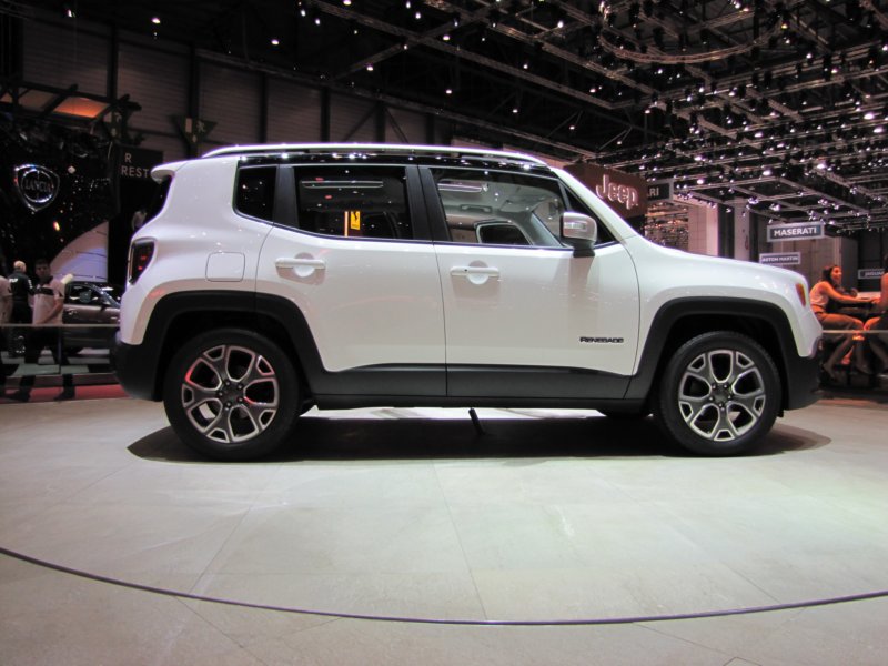 jeeprenegade36.jpg