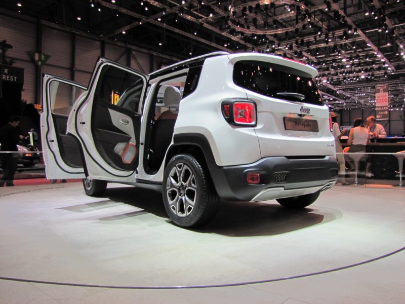 jeeprenegade96.jpg
