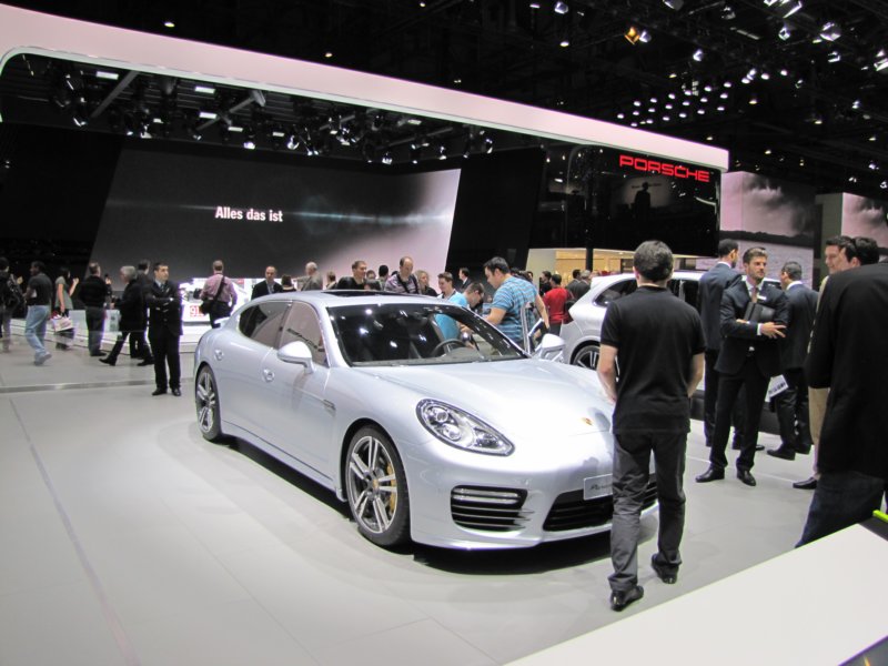 porschepanameraturbos4.jpg