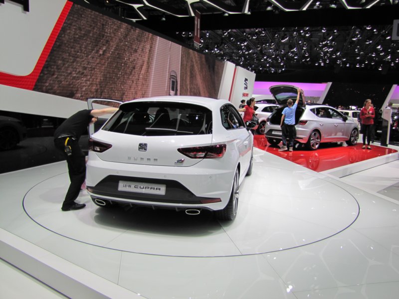 seatleoncupra12.jpg