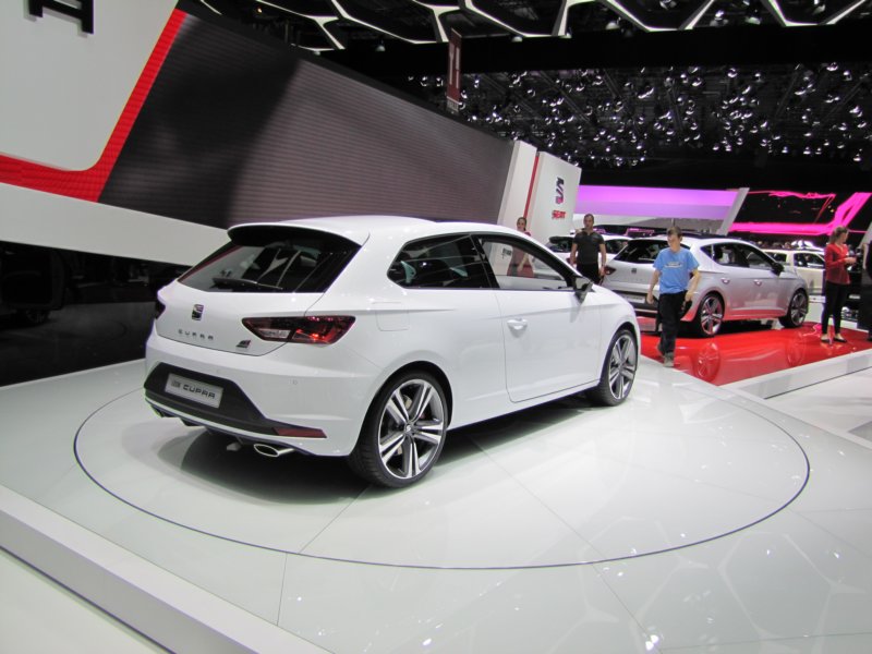 seatleoncupra16.jpg