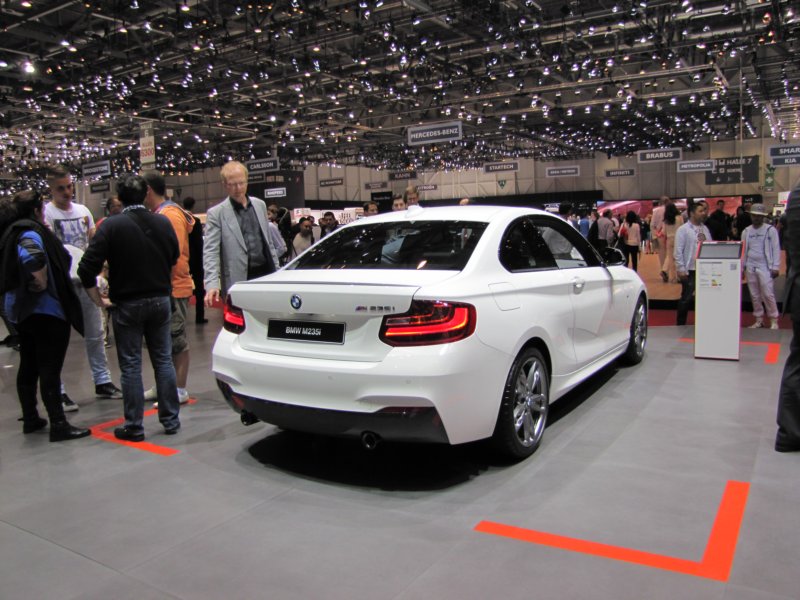 bmwm235i2.jpg