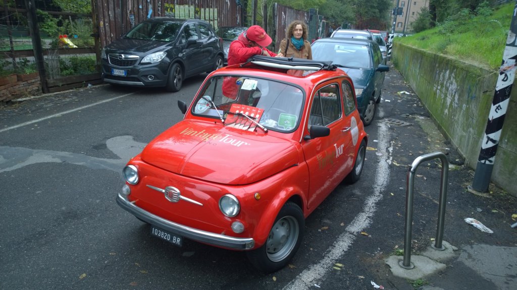 vintagetourmilanourlbelow6.jpg