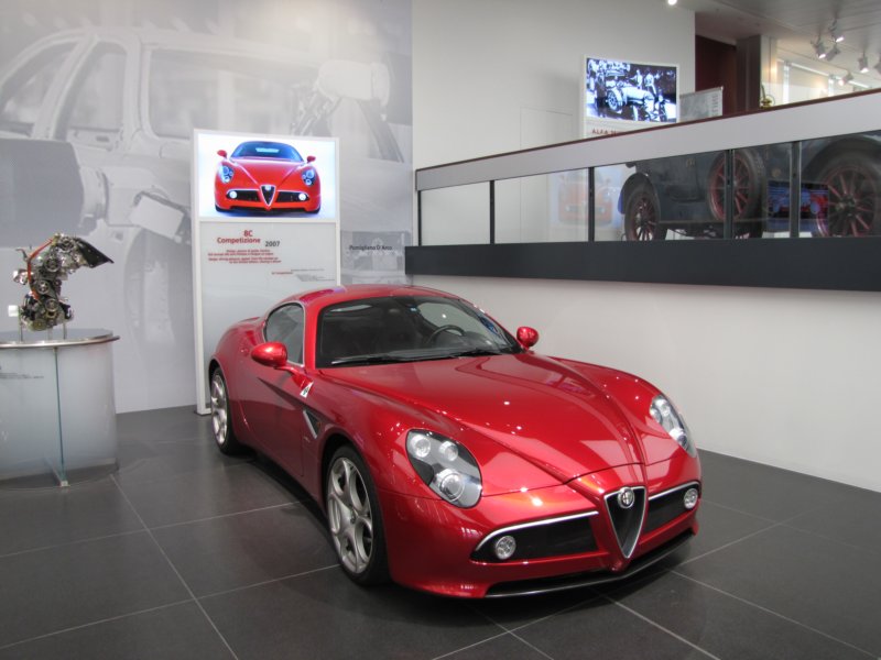 alfaromeo8ccompetizione20074.jpg