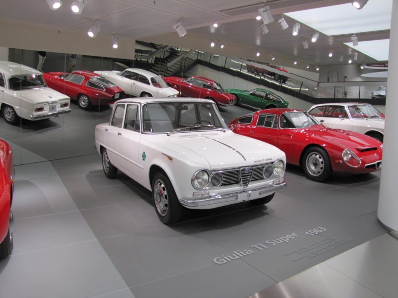 alfaromeogiuliatisuper19634.jpg