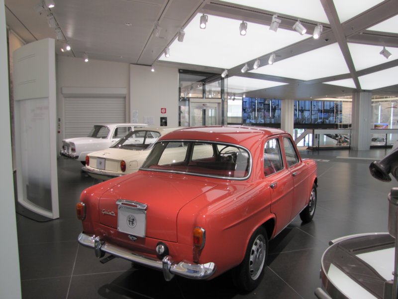 alfaromeogiulietta19552.jpg