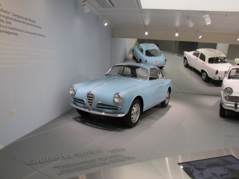alfaromeogiuliettasprint1954.jpg
