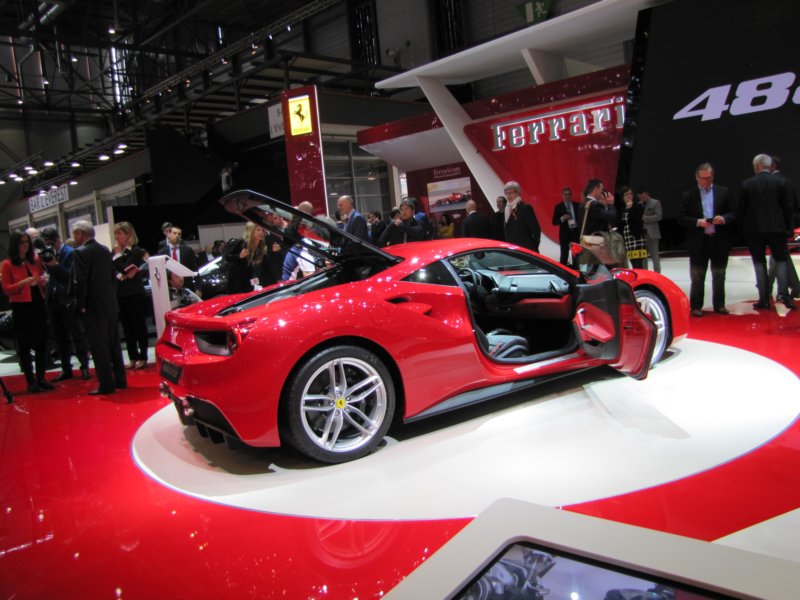 ferrari488gtb19.jpg