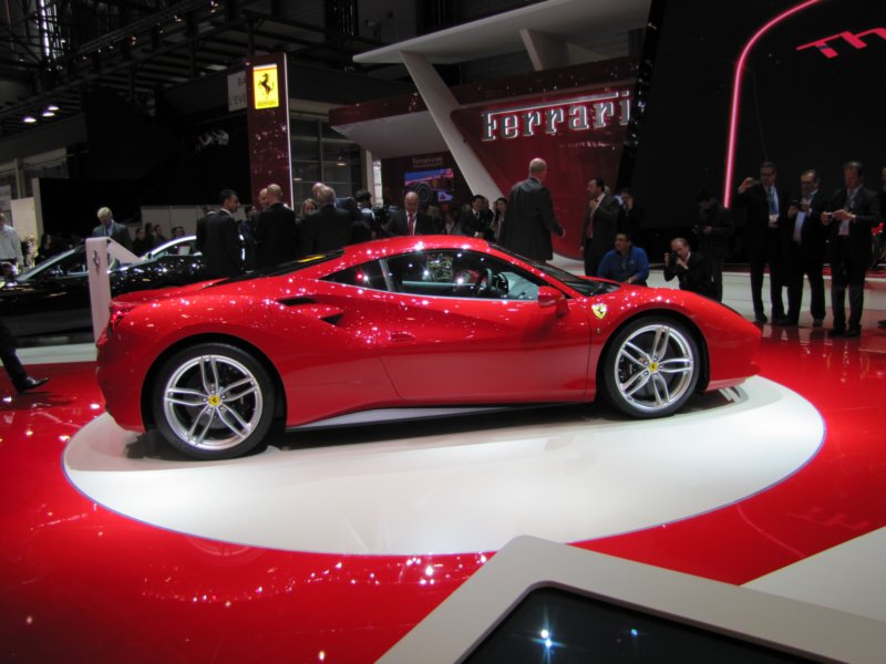 ferrari488gtb75.jpg