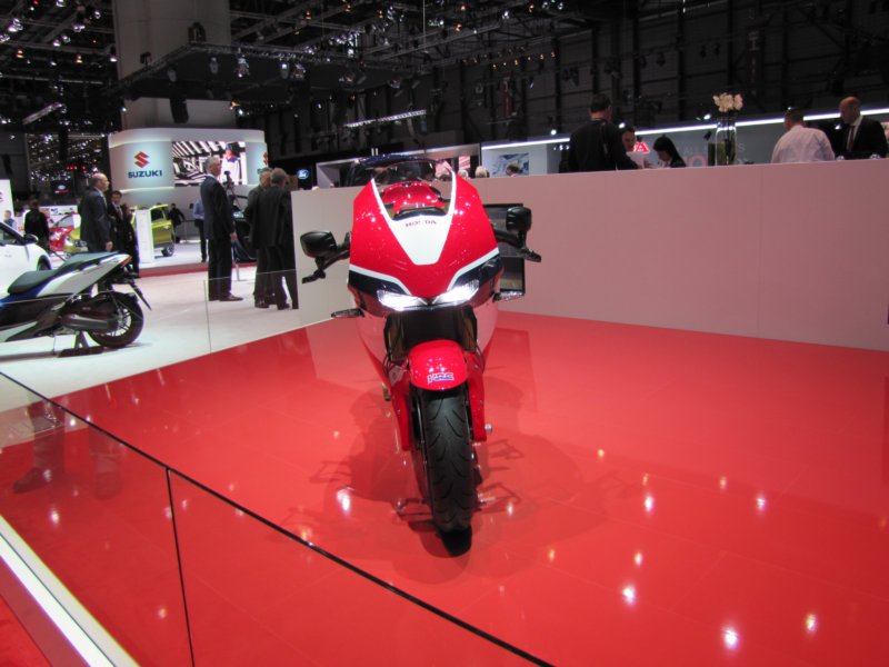 hondarc213vs.jpg