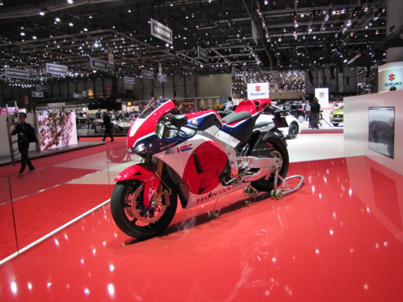 hondarc213vs4.jpg