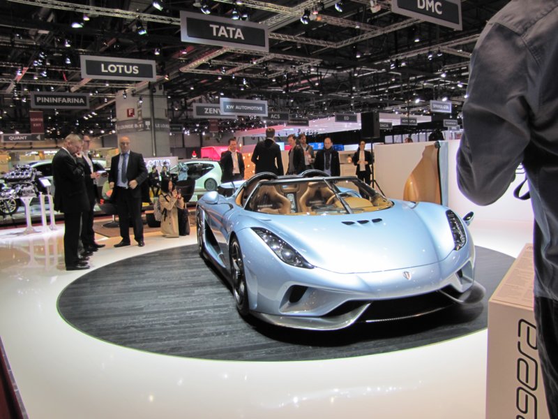 koenigseggregera12.jpg