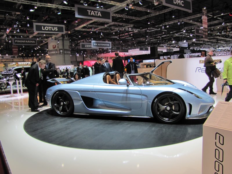 koenigseggregera28.jpg