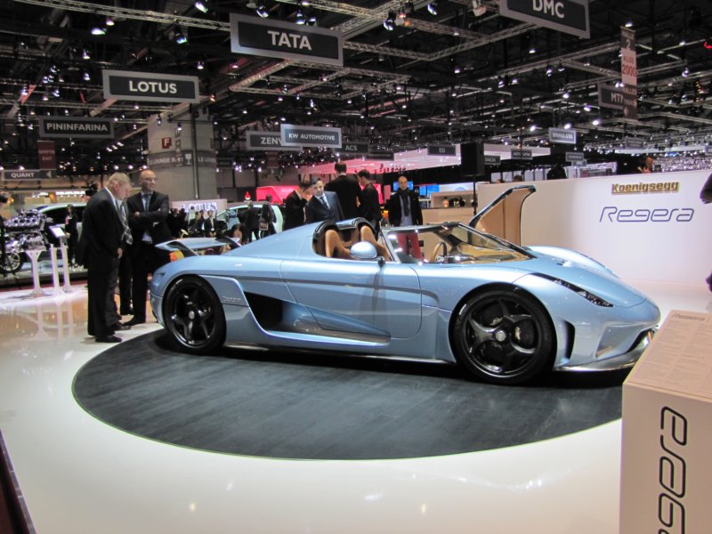 koenigseggregera33.jpg