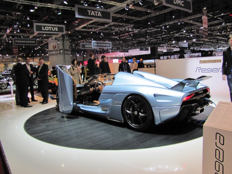 koenigseggregera41.jpg
