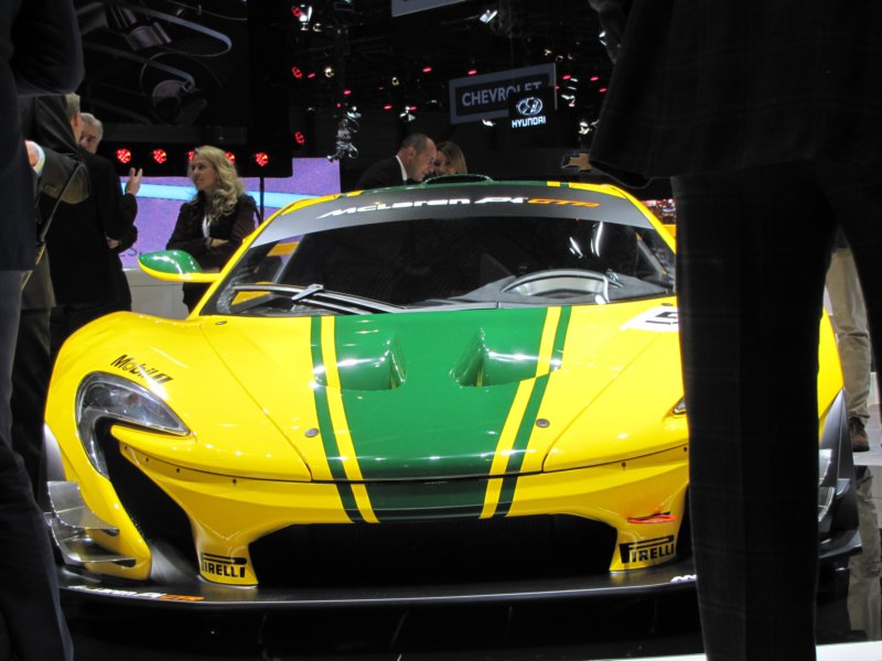 mclarenp1gtr4.jpg