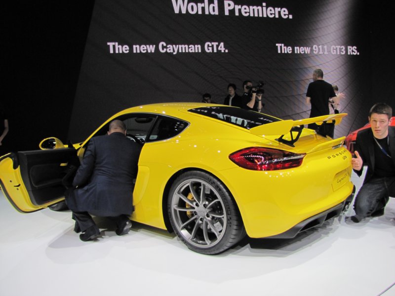 porschecaymangt4.jpg