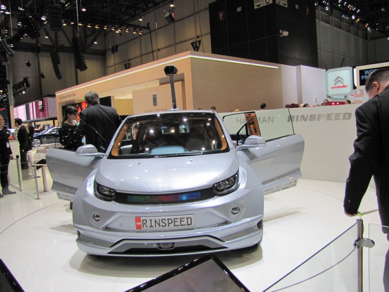 rinspeedbudii38.jpg