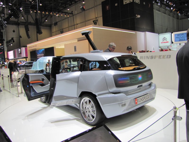 rinspeedbudii43.jpg