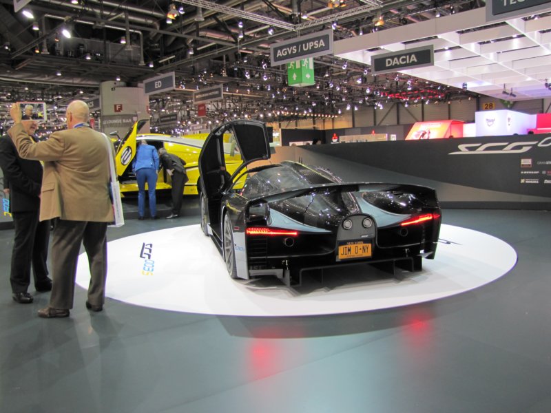 scuderiacameronglickenhausscg003s23.jpg