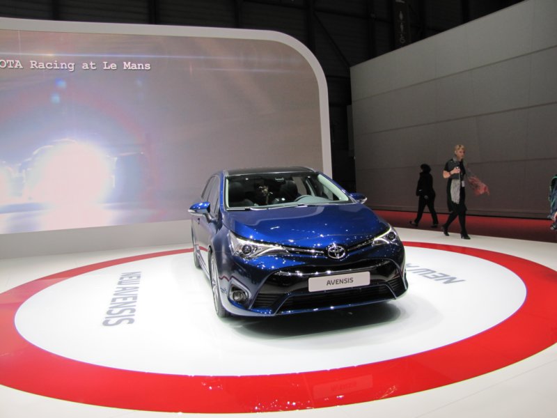 toyotaavensis33.jpg
