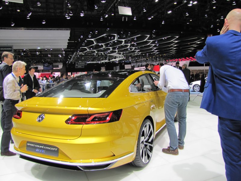 volkswagensportcoupconceptgte3.jpg