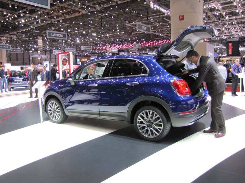 fiat500x7.jpg