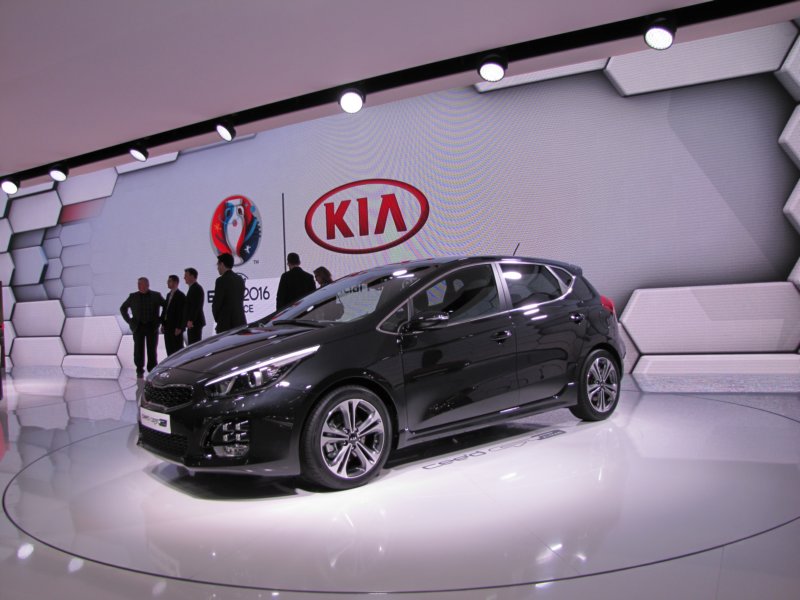 kiaceedgtline62.jpg