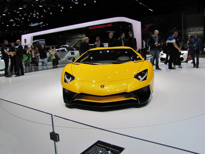 lamborghiniaventadorlp7504superveloce72.jpg