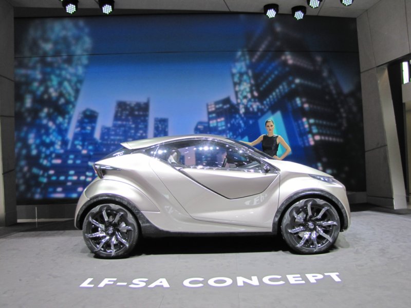 lexuslfsa13.jpg