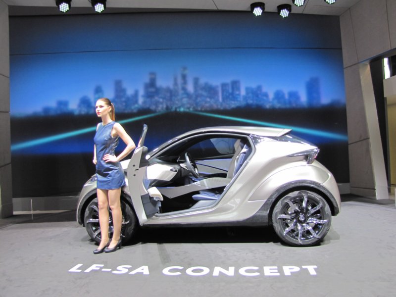lexuslfsa25.jpg