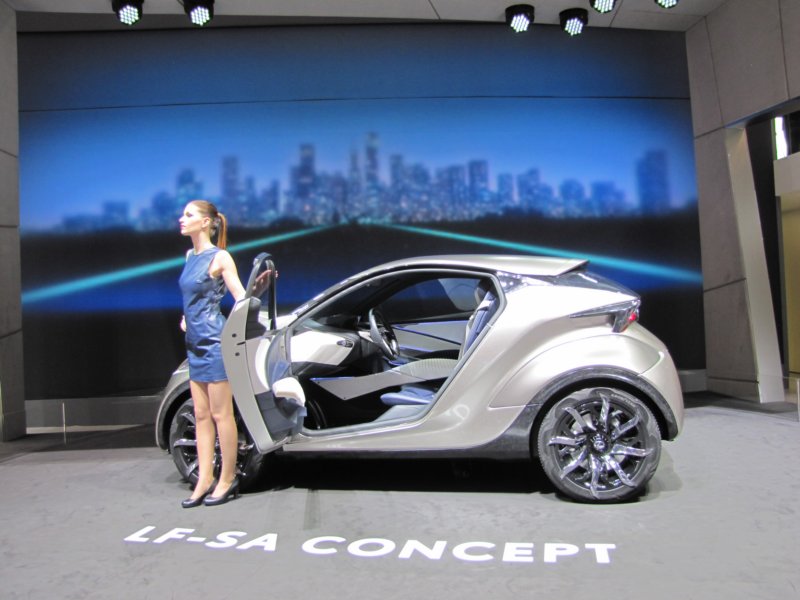 lexuslfsa29.jpg