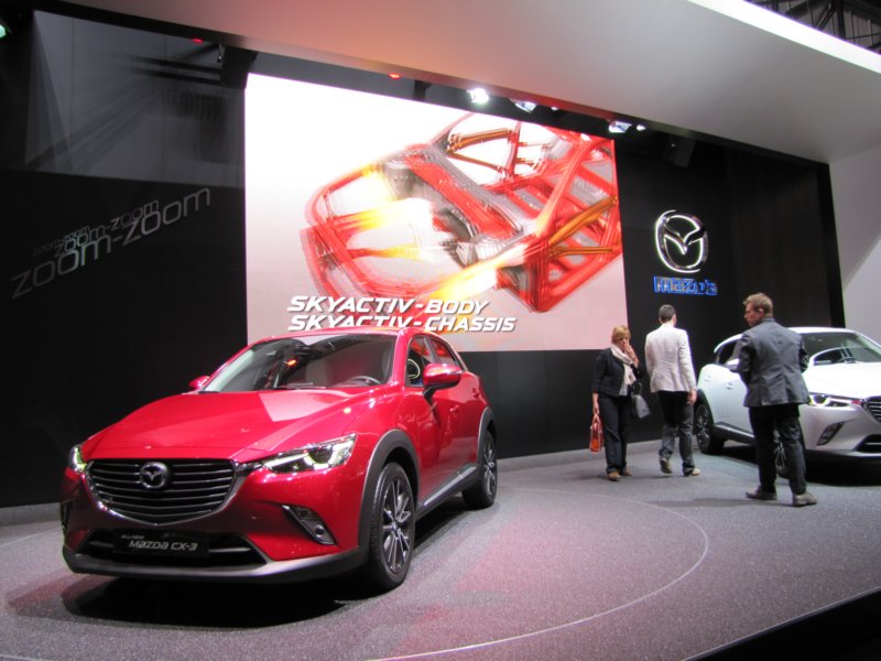 mazdacx349.jpg
