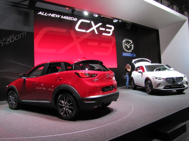 mazdacx35.jpg