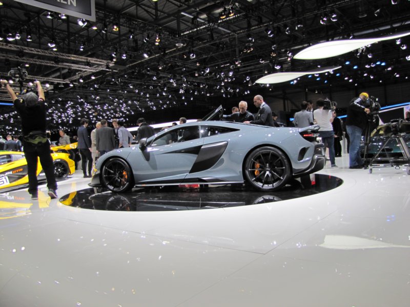mclaren675lt60.jpg